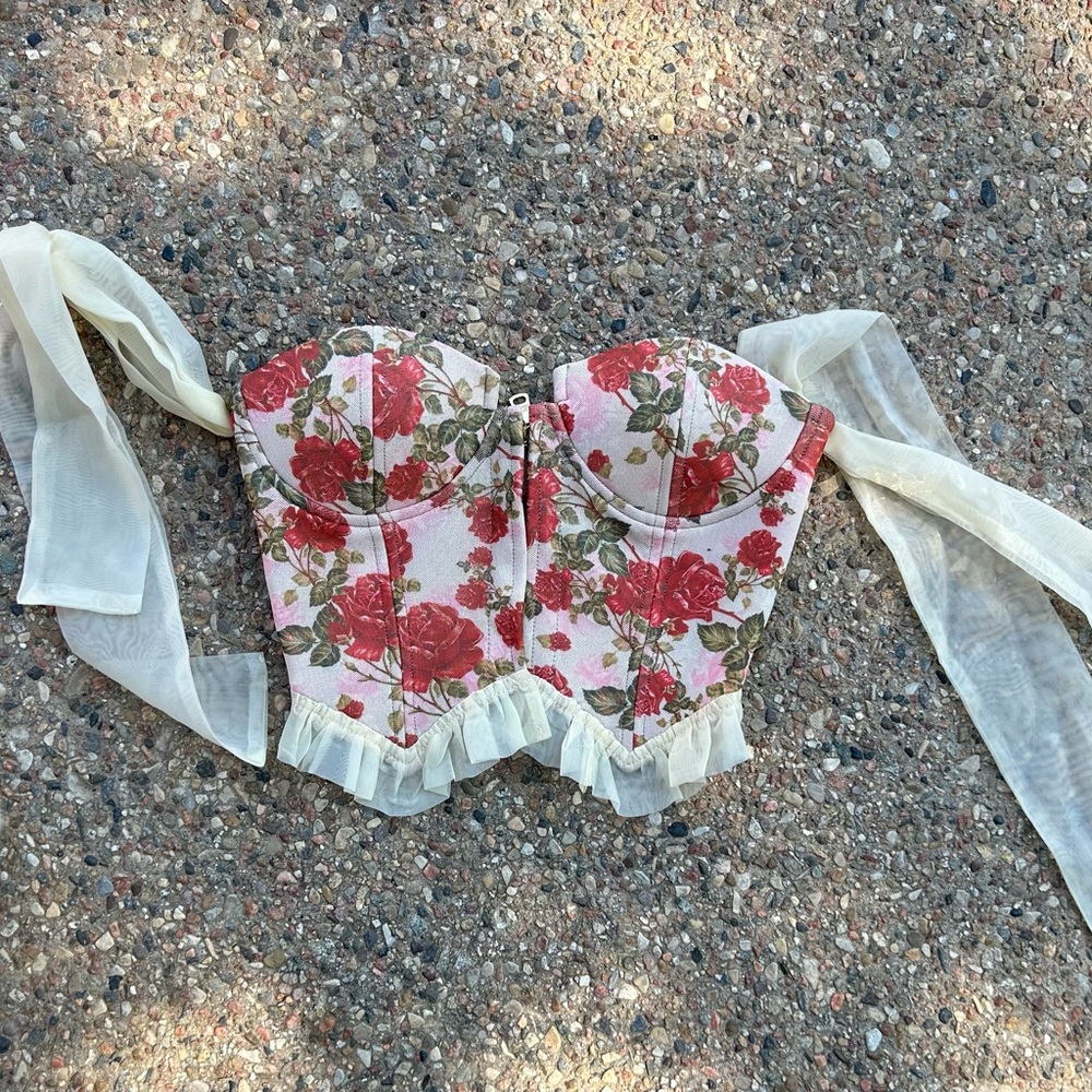 Vintage floral top